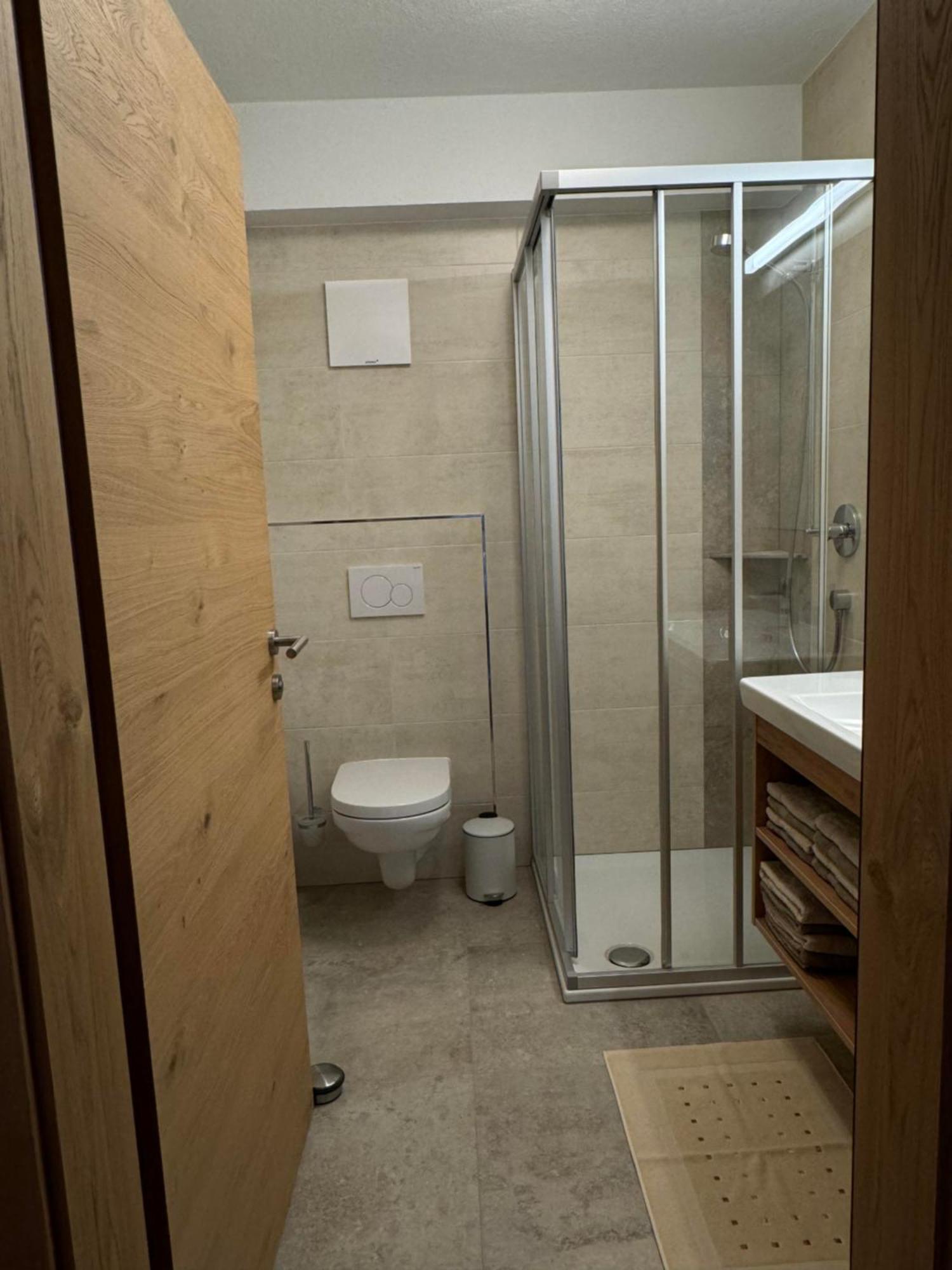 Eberharter Apartment *