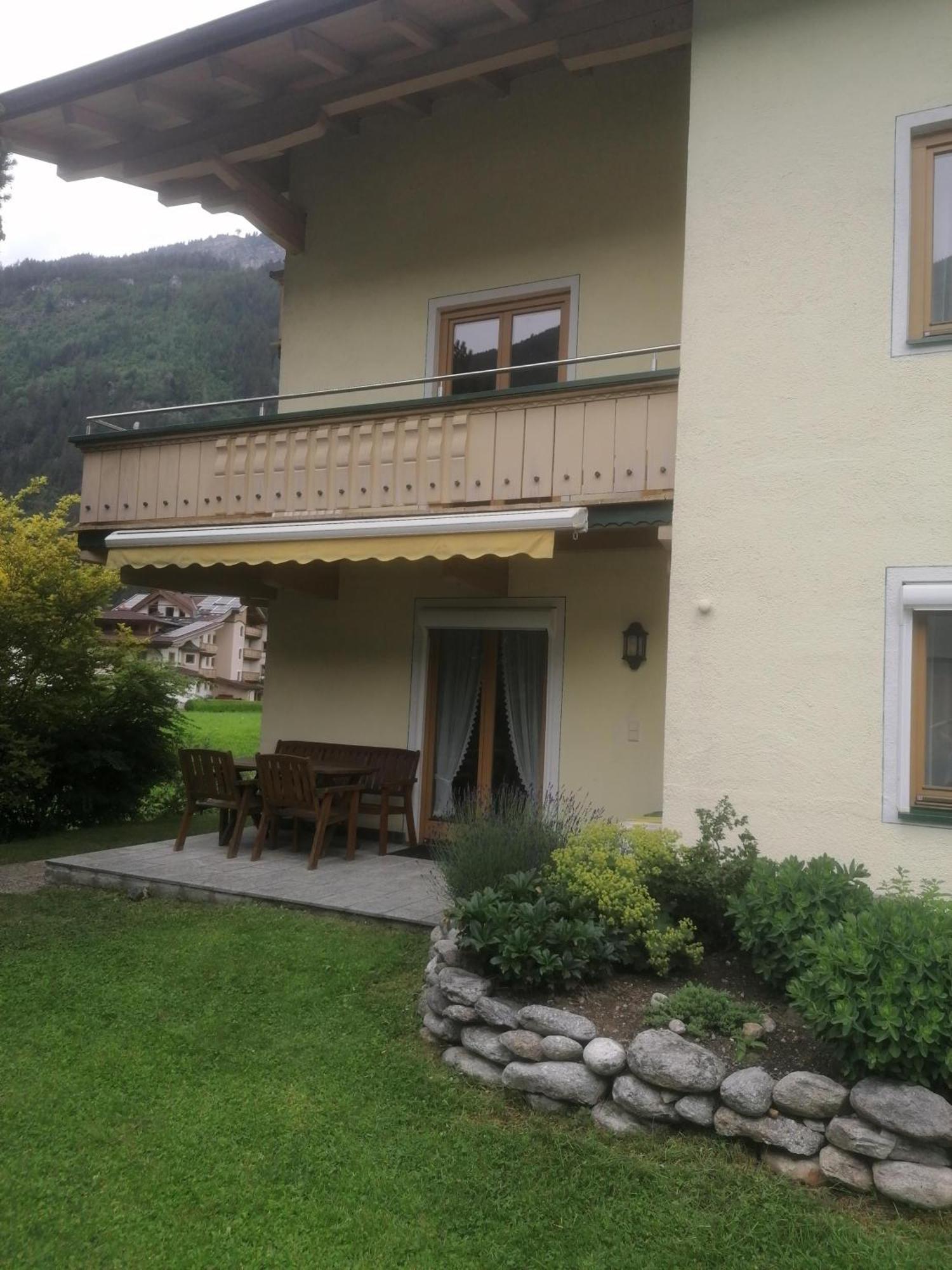 Eberharter Apartment *